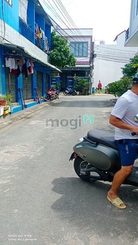 Hình ảnh nhà cho thuê khu dân cư lâu đài vàng