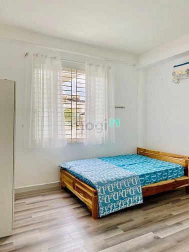 Hình ảnh - studio full nội thất cửa sổ lớn
