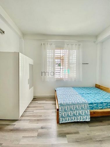 Hình ảnh - studio full nội thất cửa sổ lớn