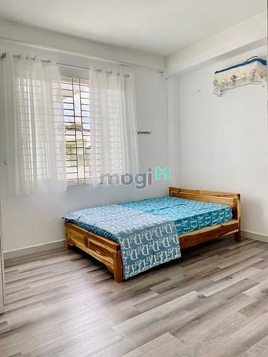 Hình ảnh - studio full nội thất cửa sổ lớn