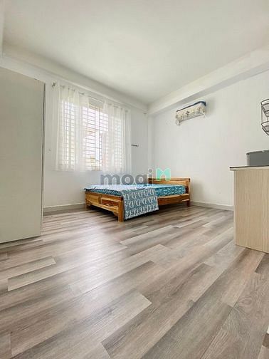 Hình ảnh - studio full nội thất cửa sổ lớn