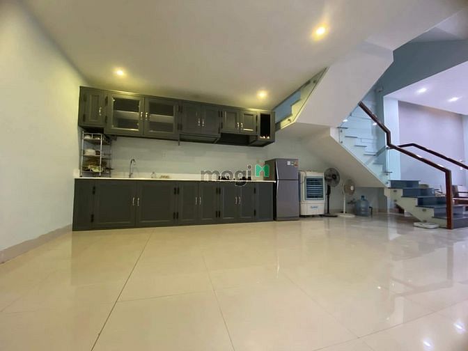 Hình ảnh Nam Việt Á - Nhà 3 tầng 3PN full NT