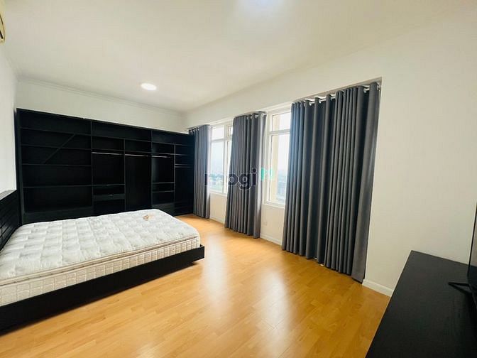 Hình ảnh TIN THẬT 100%. SAIGON PEARL Cho thuê căn 4PN view sông. Giá 33 triệu