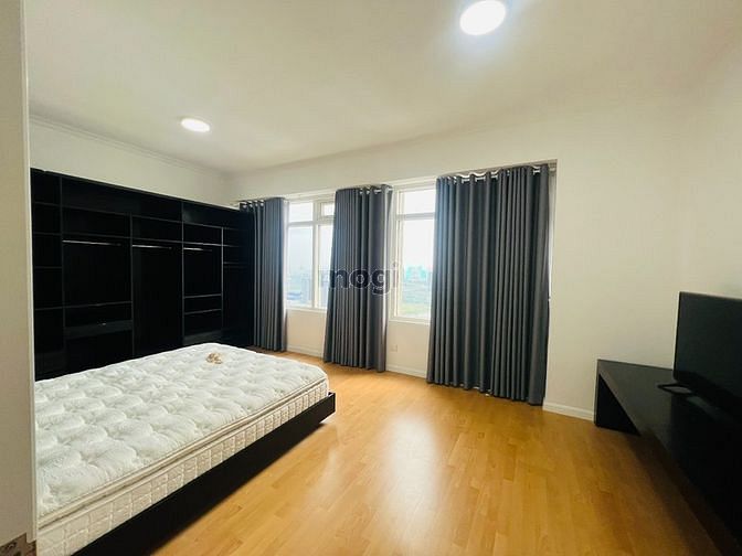 Hình ảnh TIN THẬT 100%. SAIGON PEARL Cho thuê căn 4PN view sông. Giá 33 triệu