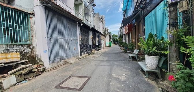 Hình ảnh Bán đất 1/ hẻm nhựa 7m thông Lê Văn Quới 6x12,5m(nở hậu ). Giá chỉ 6.