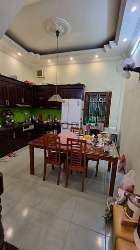 Hình ảnh PHÂN LÔ - Ô TÔ - Ở LUÔN - 40M - 10 tỷ -Phạm Tuấn Tài