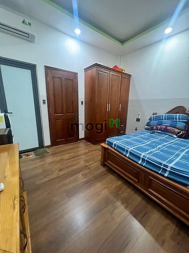 Hình ảnh Bán nhà 4 tầng Hẽm 3m cách Phạm Văn Đồng 70m