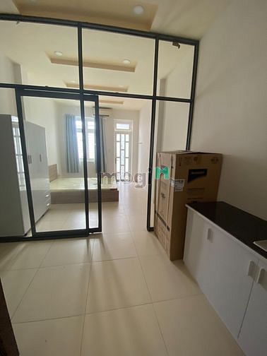 Hình ảnh CHDV 1PN RIÊNG FULL NT gần Ngã Tư Hàng Xanh Quận Bình Thạnh