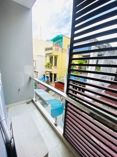 Hình ảnh CHDV 1PN RIÊNG FULL NT gần Ngã Tư Hàng Xanh Quận Bình Thạnh