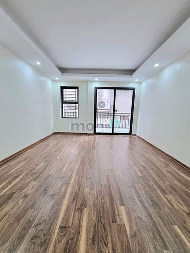 Hình ảnh Nhà Ba Đình mới tinh 5 tầng, chỉ 4 tỷ, 35m2.