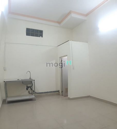Hình ảnh Phòng giá rẻ Phan Thúc Duyệt, P4, Tân Bình Ngay CV Hoàng Văn Thụ