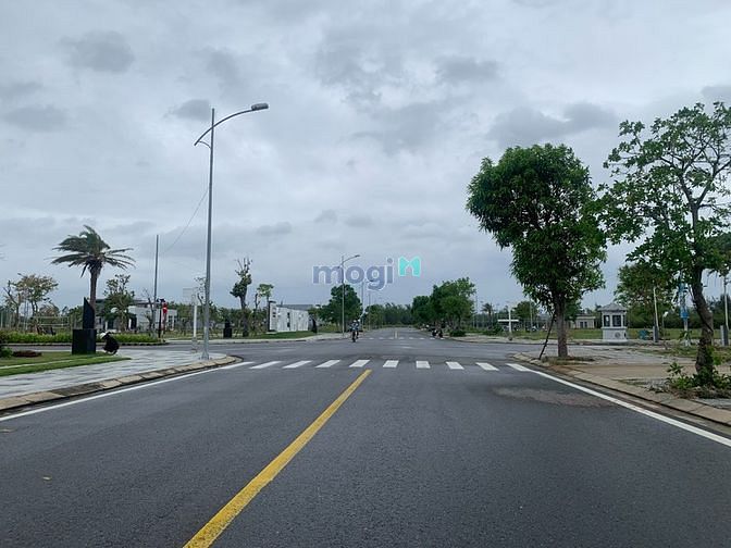 Hình ảnh Bán Lô Góc đường 33m Đất Nền ONE WORLD Regency dọc sông CỔ CÒ