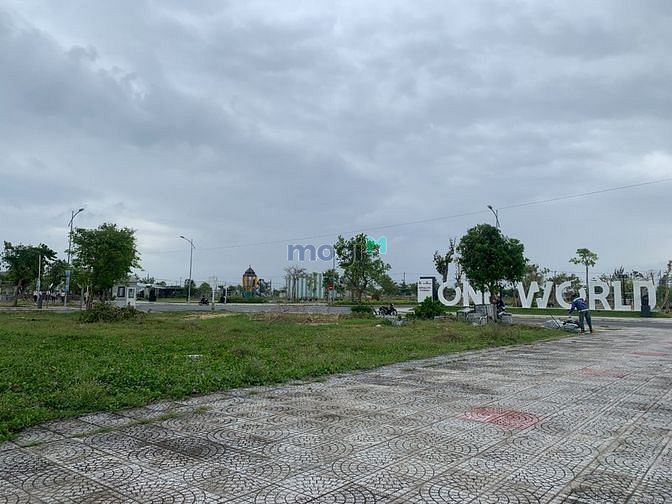 Hình ảnh Bán Lô Góc đường 33m Đất Nền ONE WORLD Regency dọc sông CỔ CÒ