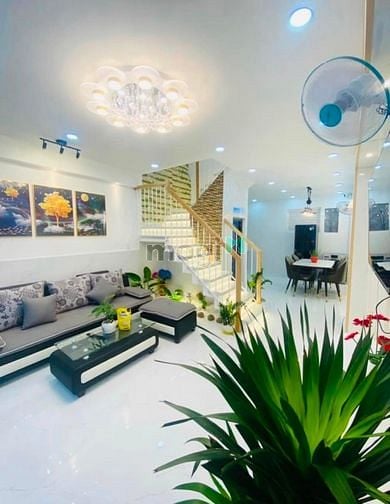 Hình ảnh KẸT VỐN Bán Huỳnh Mẫn Đạt Q5 53m2 3PN 1tỷ845 SHR
