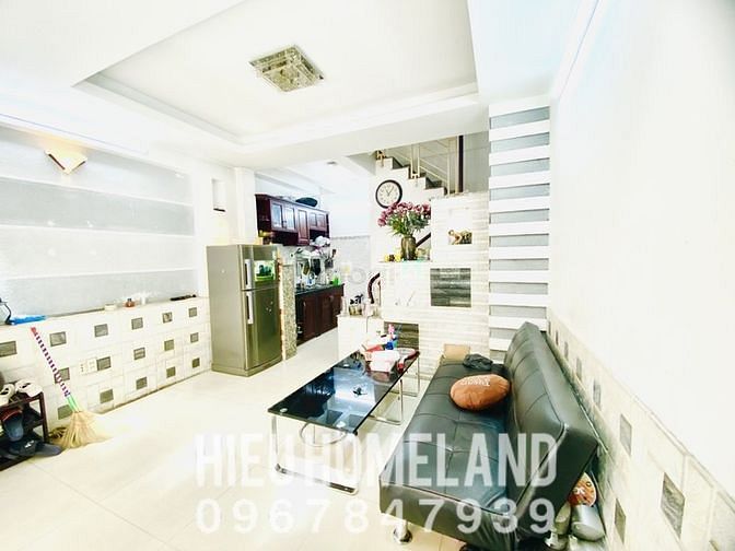 Hình ảnh Cho thuê nhà 164/24 Trần Khánh Dư, P. Tân Định, Q1