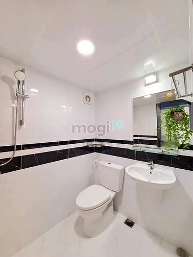 Hình ảnh Duplex full nội thất sạch sẽ vị trí trung tâm gần Lotte, TDTU, RMIT.