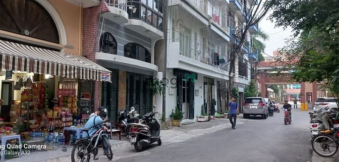Hình ảnh Phân lô, Ô tô, Dân trí cao, Quy hoạch ổn định, Đất Đội Cấn, Ba Đình.