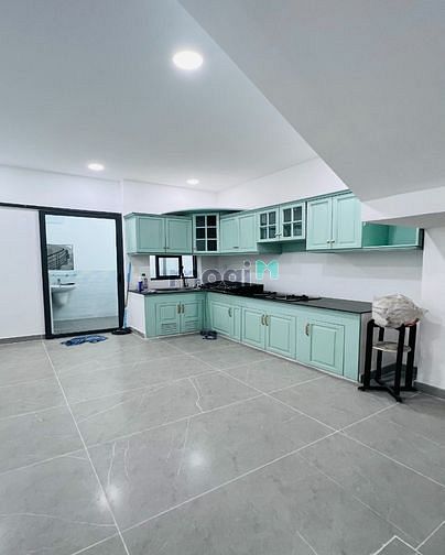 Hình ảnh Nhà Mới Xây - 5PN + 5WC, Đường Lớn - Cần Cho Thuê.