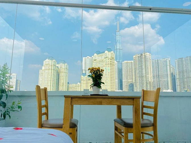 Hình ảnh Studio view cực đỉnh, lung linh về đêm