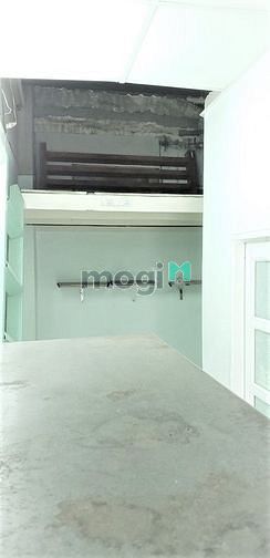 Hình ảnh Nhà cho thuê 221/17B Bến Vân Đồn, 2PN 2wc