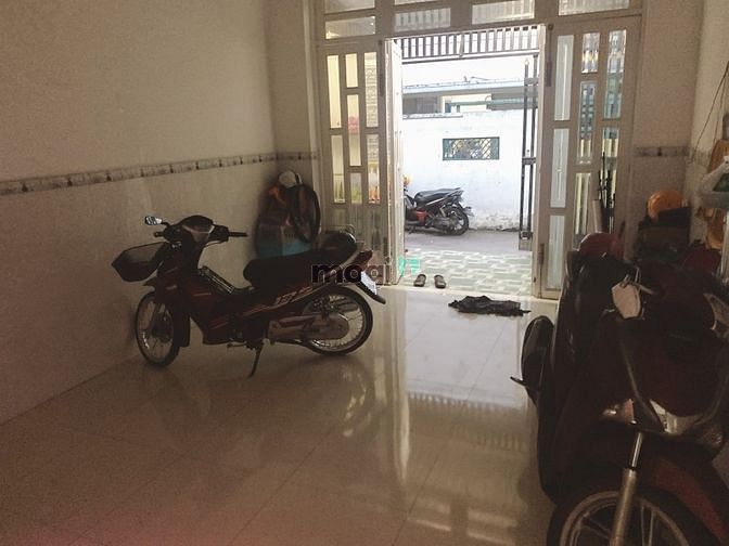 Hình ảnh Bán nhà gần chợ Thủ Đức - 4m8 dài 18 - 90m2 - 5 tỷ95