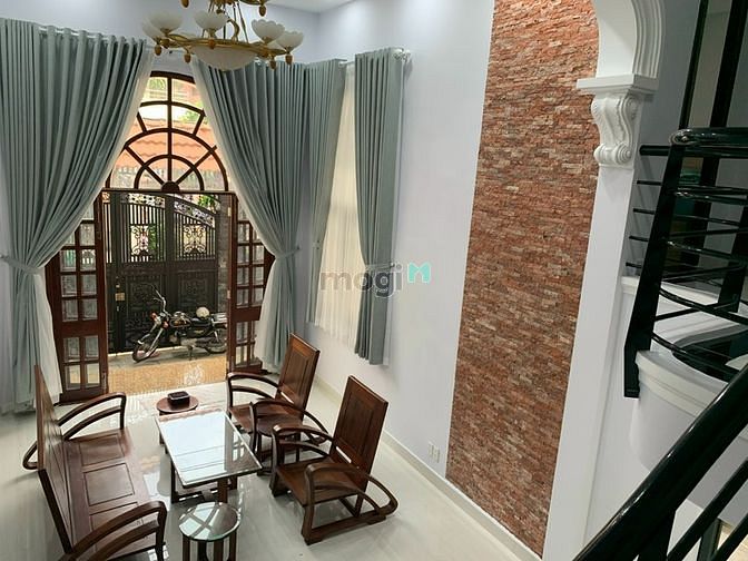 Hình ảnh Biệt thự đường Sư Vạn Hạnh Quận 10 DTSD 300m2