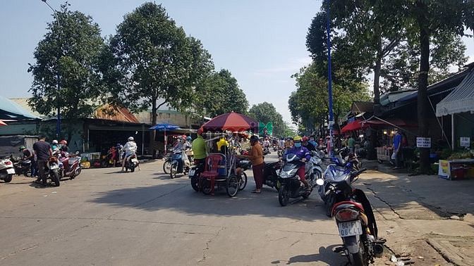 Hình ảnh Nợ bank mình bán 2 lô đất sát ĐH Việt Đức đối diện siêu thị giá 1,55tỷ