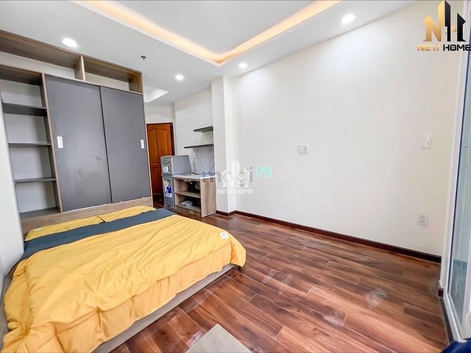Hình ảnh Trống sẵn studio có ban rộng thoáng mát tại Phú Nhuận