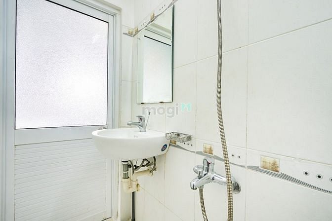 Hình ảnh Phòng 20m2-4,9tr full nội thất, ban công, bếp,ngay chợ Bà Chiểu