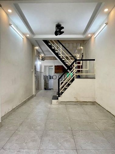 Hình ảnh Phá sản bán gấp nhà 34,1m2 2.23 tỷ, LÊ TRỰC, BÌNH THẠNH