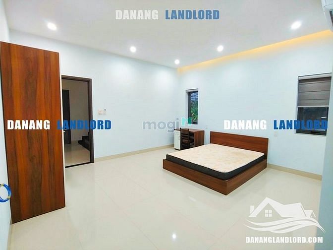 Hình ảnh Nhà 3 tầng 2PN gần biển Mỹ Khê - B553
