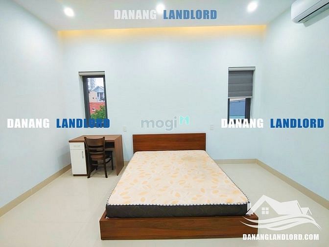 Hình ảnh Nhà 3 tầng 2PN gần biển Mỹ Khê - B553