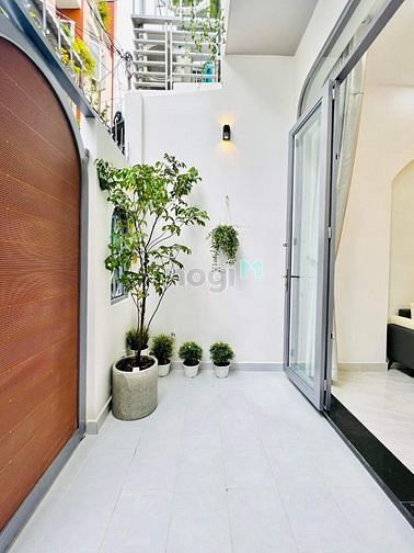 Hình ảnh Bán nhà siêu phẩm lung linh, phạm văn chiêu,P-14,Gò Vấp.