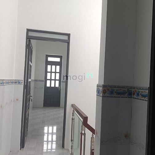 Hình ảnh Bán nhà Lê Đình Cẩn Binh Tân 160m2 shr 4 phòng đường thông