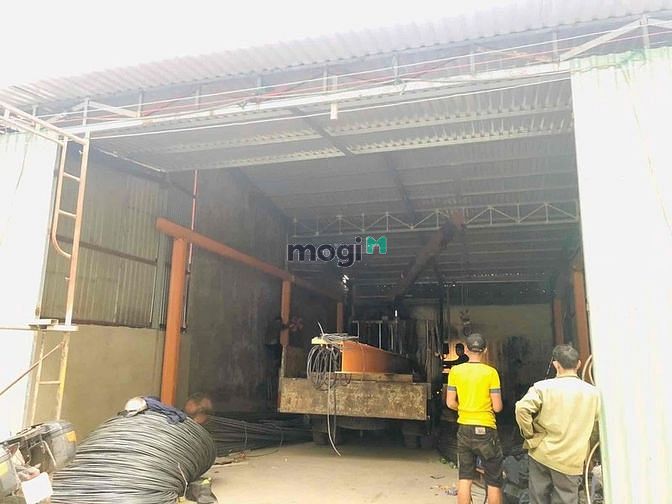 Hình ảnh Cho Thuê Kho 260m2 Tân Kỳ Tân Quý CONT 40 TỚI KHO