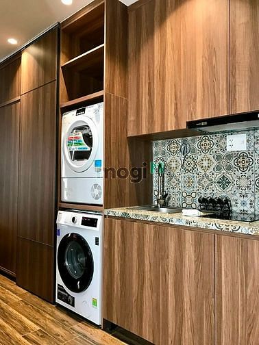 Hình ảnh Studio ban công siêu xịn tại quận 10 với phong cách thanh lịch