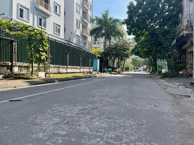Hình ảnh Bán Đất PL Khu TĐC Kiều Mai. 52m. MT: 4m. Giá: 7.4 tỷ.