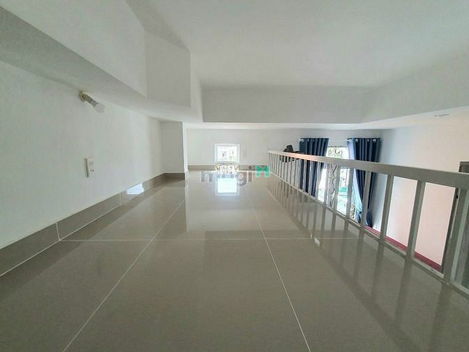 Hình ảnh Duplex full nội thất vị trí trung tâm gần cầu kênh tẻ, đường NHT, HD.