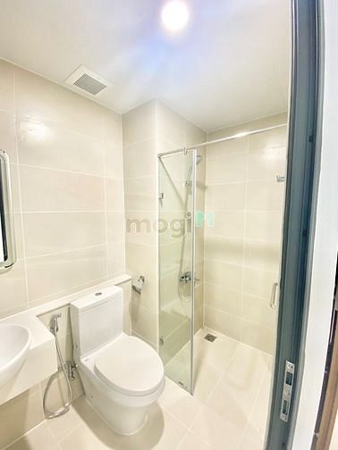 Hình ảnh chính chủ gửi cho thuê gấp Trang Chủ MB66.COM / Đăng Ký Tặng 66K Q7 riverside comlex 67m2. 8tr/th