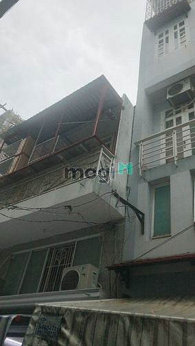 Hình ảnh Nhà mặt tiền hẻm xe hơi đậu cửa - Trung tâm Quận 4 - Sát bên Quận 1.