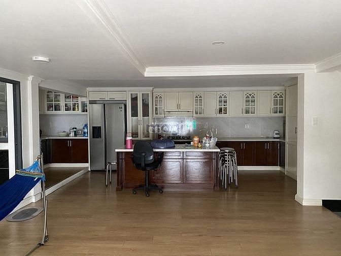 Hình ảnh Biệt thự mặt tiền mới tinh gần nhà thờ phaolo 9x20m 3 lầu