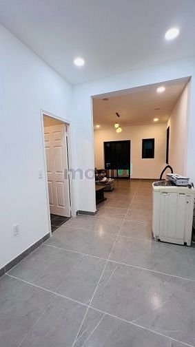 Hình ảnh Cho thuê nhà trệt 2 lầu đường số tân quy quận 7