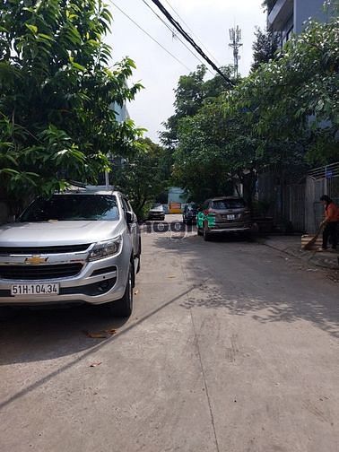 Hình ảnh Cho thuê Kho 150m2, gần Đường số 6 P. BTT Q.2, đường xe tải