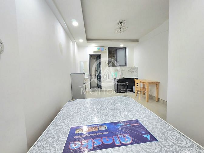 Hình ảnh Mb6623 nạp rút nhanh chóng studio cửa sổ bao đẹp ngay đồng đen