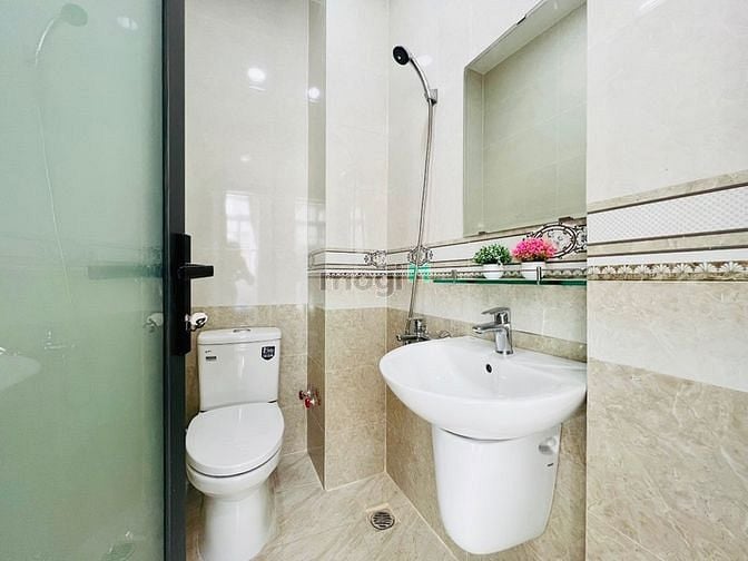 Hình ảnh Mb6623 nạp rút nhanh chóng giá rẻ ngay Landmark 81 Full nội thất_ban công