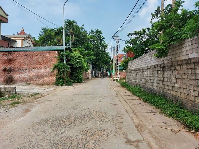 Hình ảnh Cực đẹp 95m trục chính Thôn 3, Tân Xã, CNC Hòa Lạc còn 2, x tỷ.