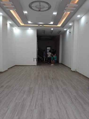 Hình ảnh Cho thuê nhà 371/2A Hai Bà Trưng, Quận 3