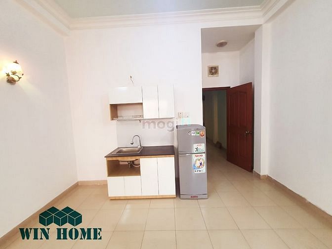 Hình ảnh Cho thuê CHDV Ngay ngã 4 Hoàng Hoa Thám và Cộng Hòa, 35 m2.