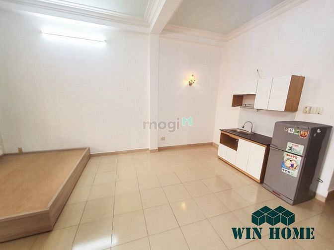 Hình ảnh Cho thuê CHDV Ngay ngã 4 Hoàng Hoa Thám và Cộng Hòa, 35 m2.