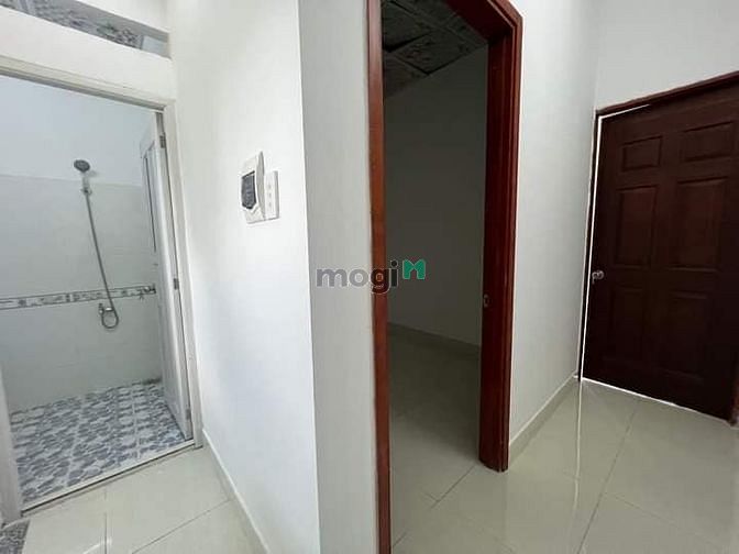 Hình ảnh Kẹt tiền bán gấp nhà Dương Bá Trạc